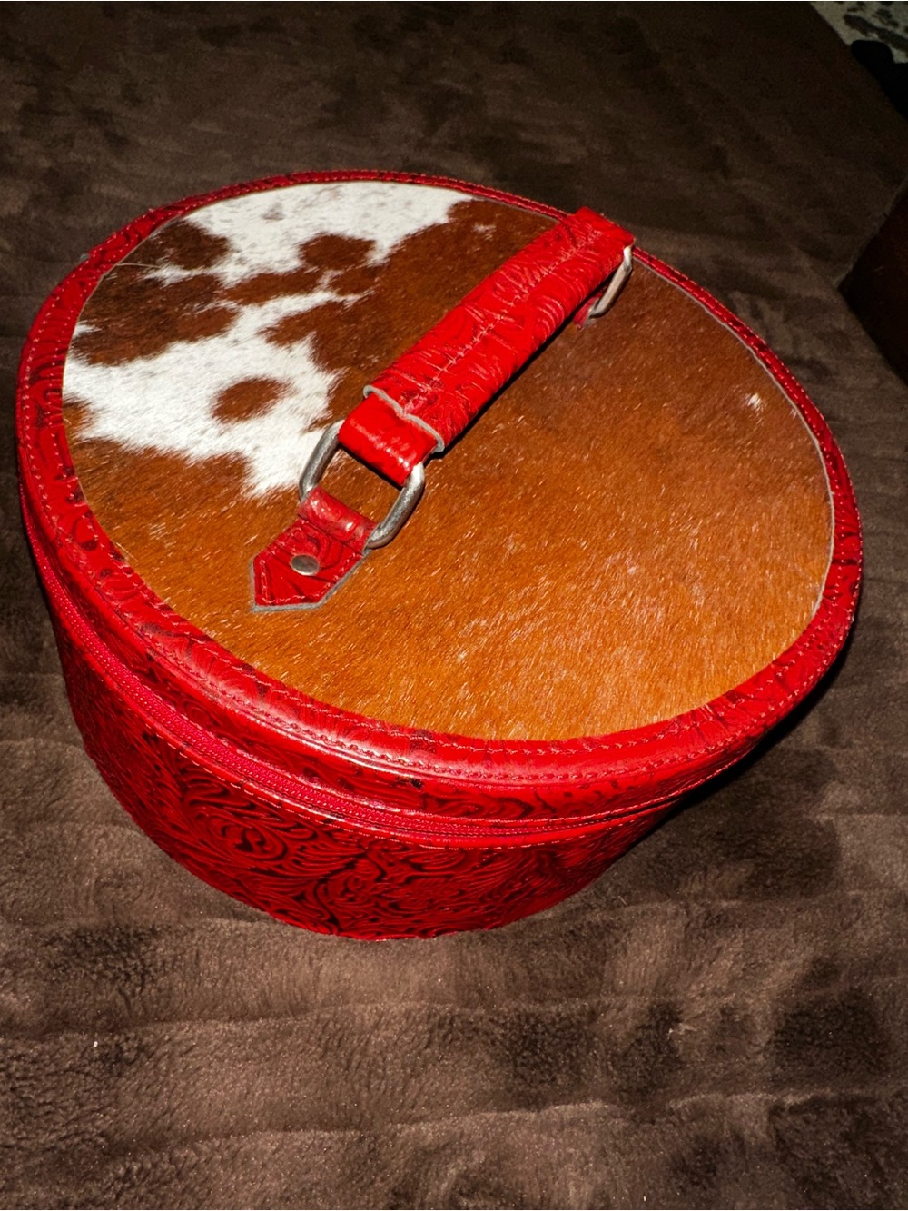 Red Tooled Leather Round jewelry/makeup Box with Cowhide Top